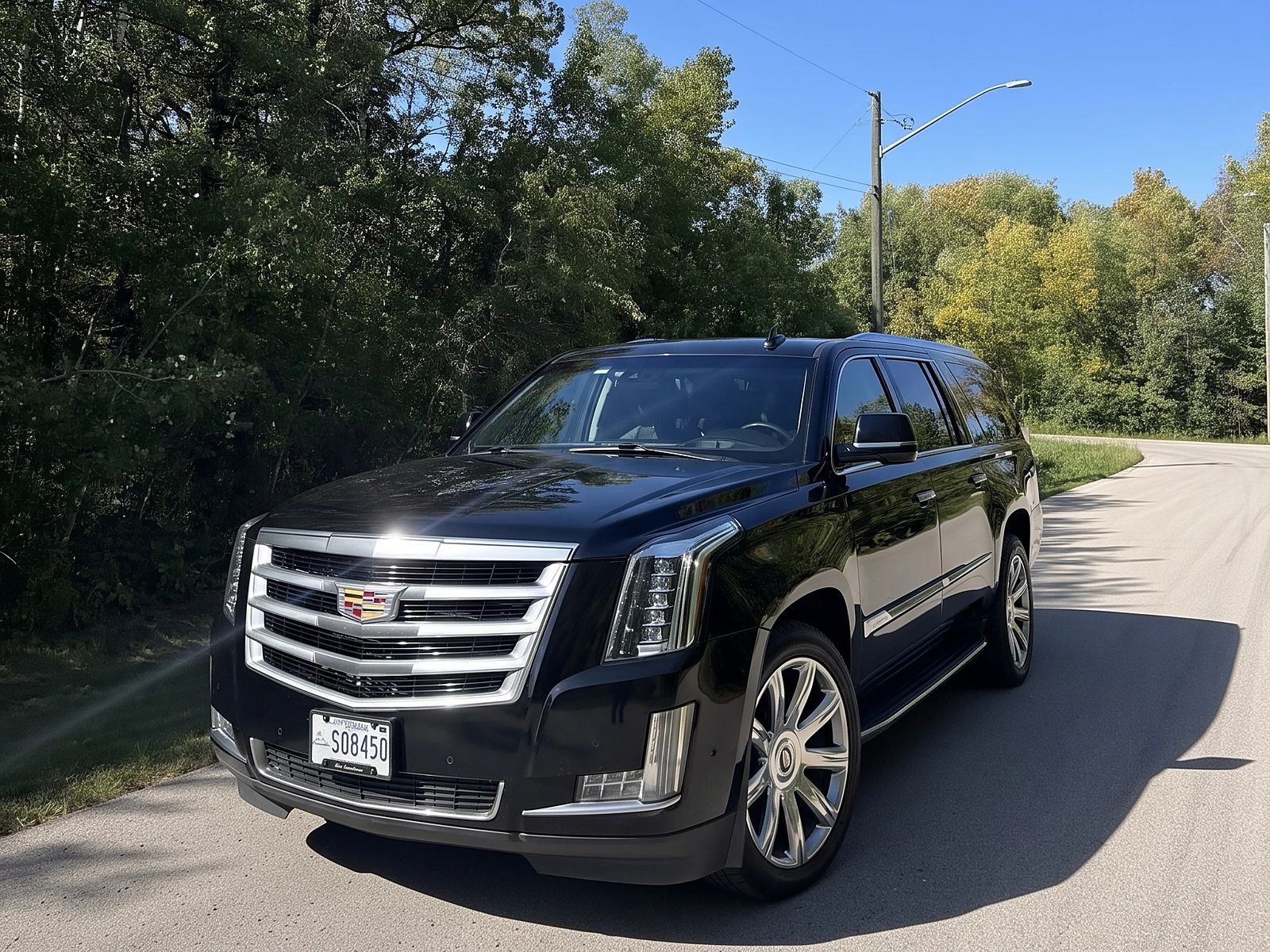 2019 Cadillac Escalade ESV, front three-quarter